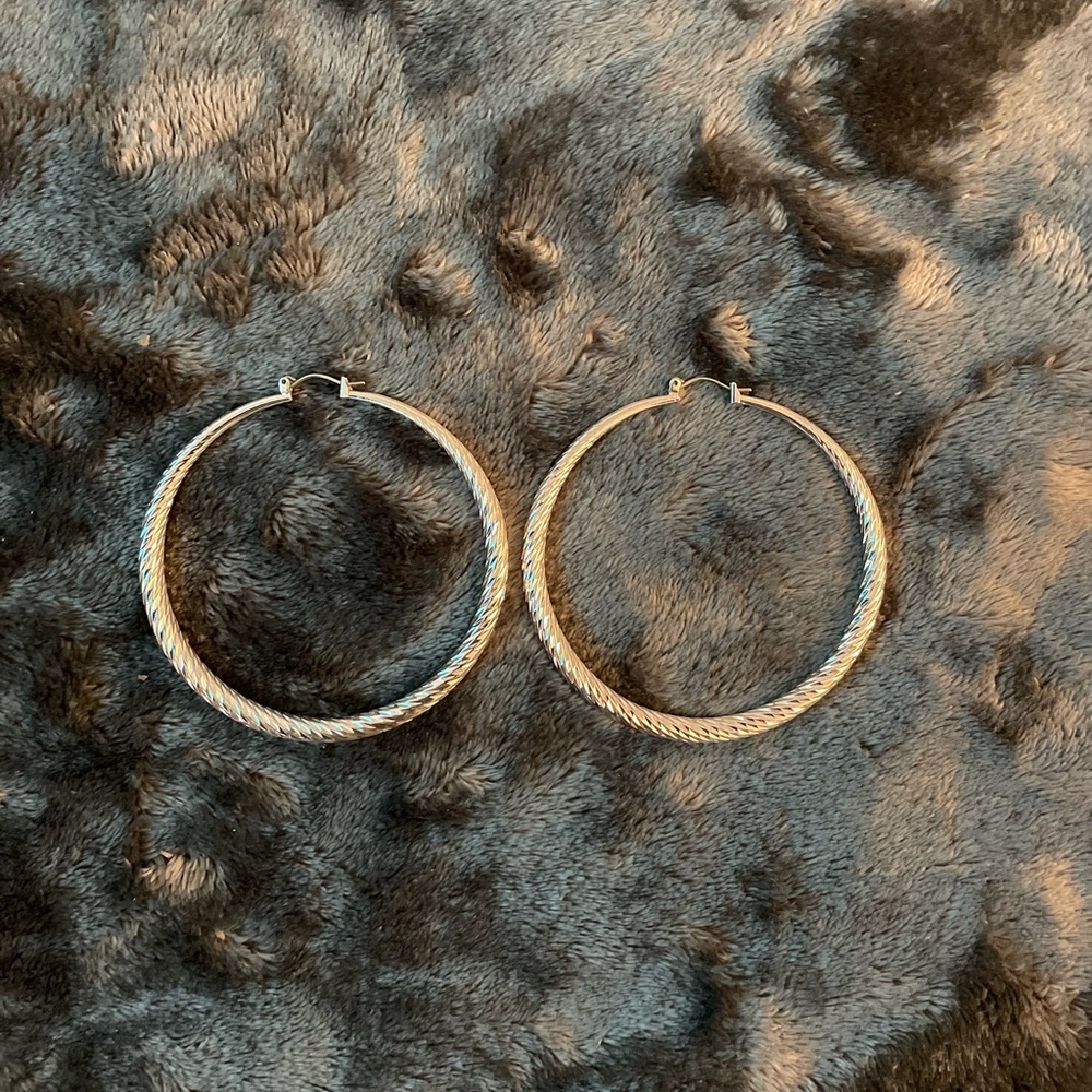 💚Minimalist Silver Hoops